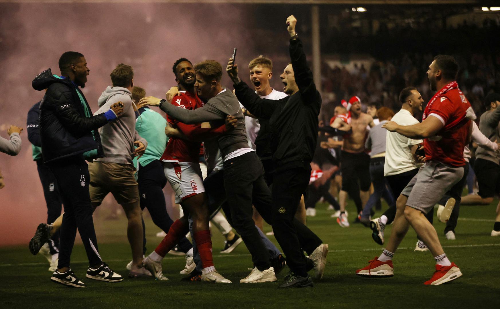 Nottingham Forest će u finalu igrati protiv Huddersfield Towna koji je u dvije polufinalne utakmice bio bolji od Luton Towna.