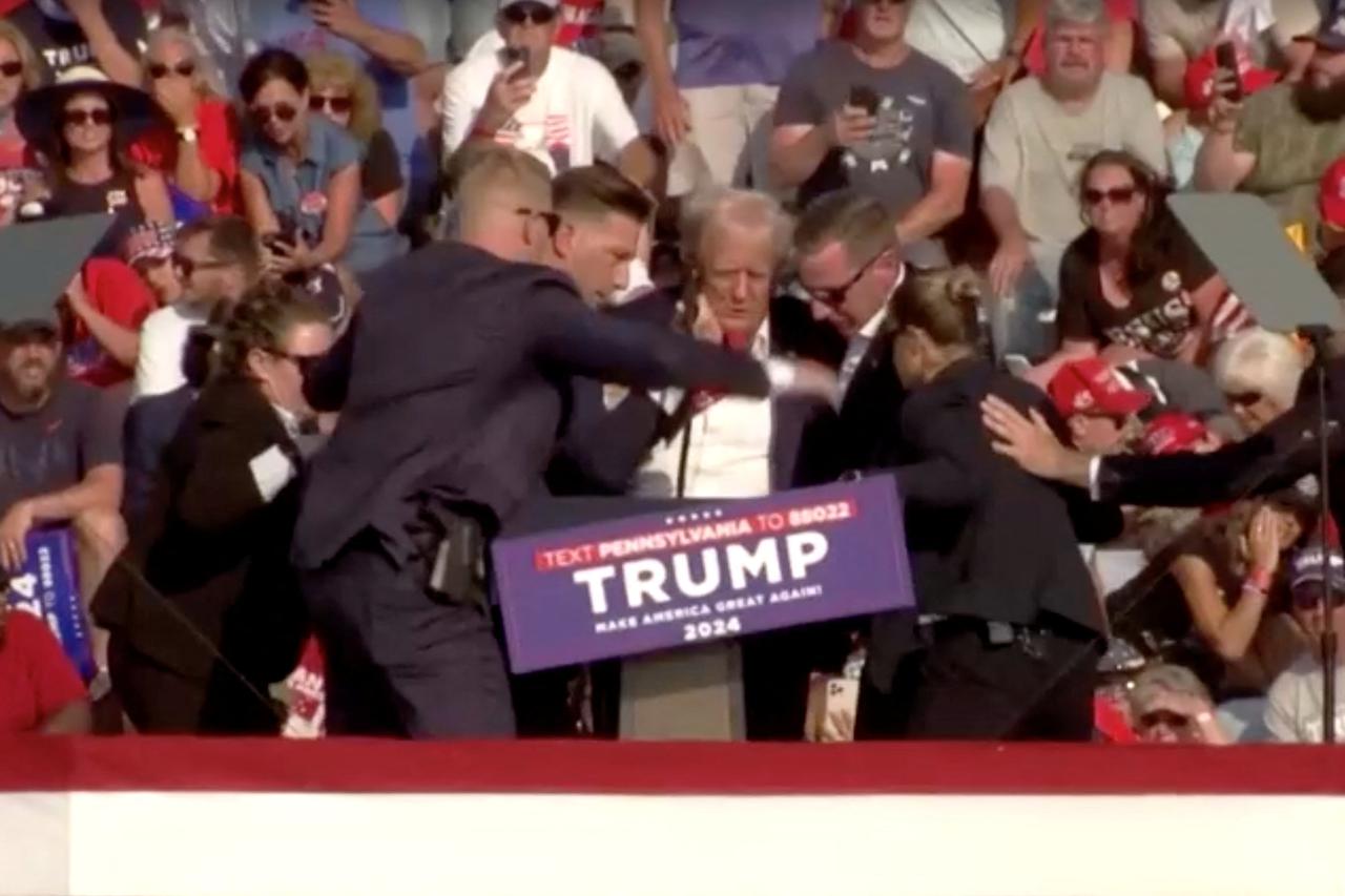 Republican presidential candidate Donald Trump holds a campaign rally in Butler