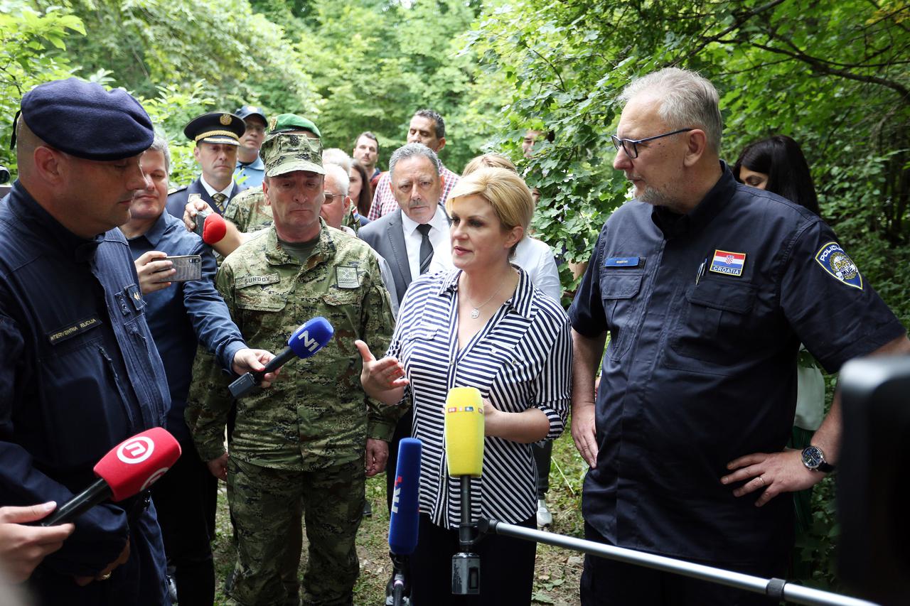 Predsjednica u obilasku graničnih prijelaza Bogovlje i Kordunski Ljeskovac