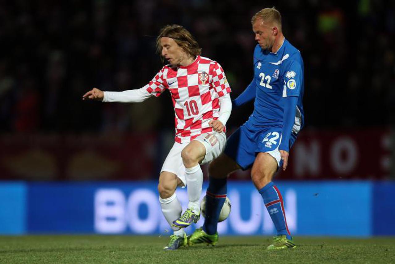 Eidur Gudjohnsen, Luka Modrić