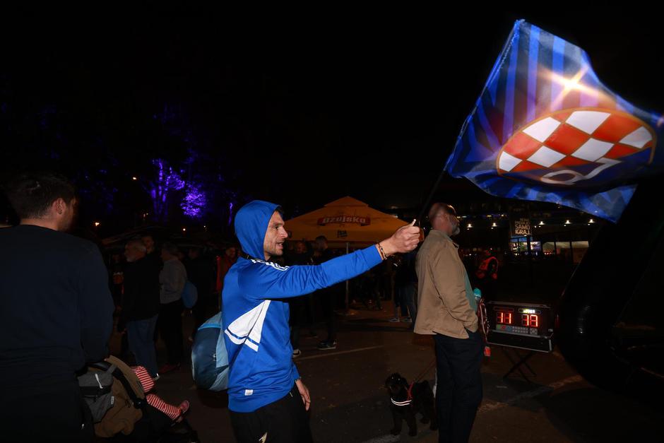 Fan zona uoči početka utakmice GNK Dinamo - Red Bull Salzburg