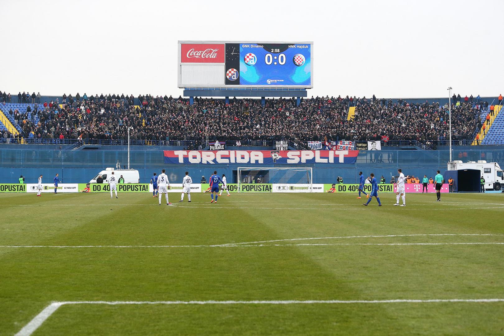Nogometni susret visokog rizika između HNK Rijeka i HNK Hajduk Split - Glas  Istre