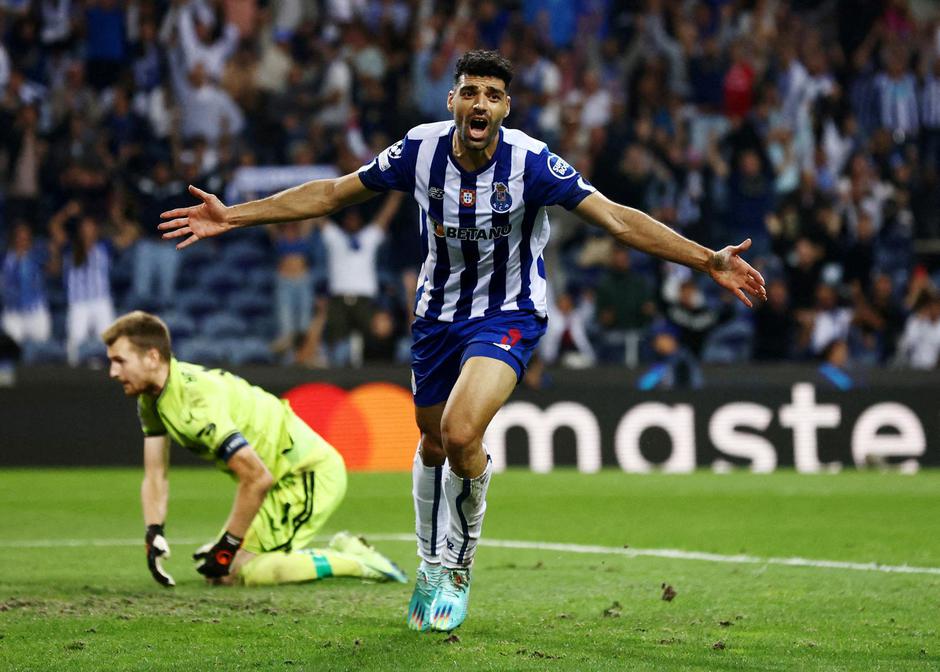 Champions League - Group B - FC Porto v Bayer Leverkusen