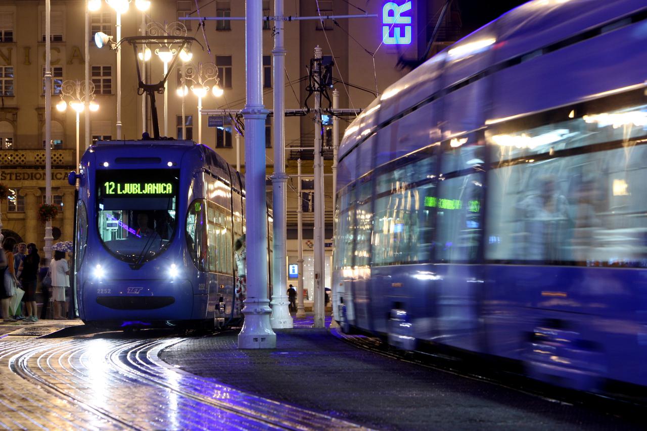 Zagreb: Voza?i tramvaja vole puste ljetne no?ni jer tad mogu malo ubrzati