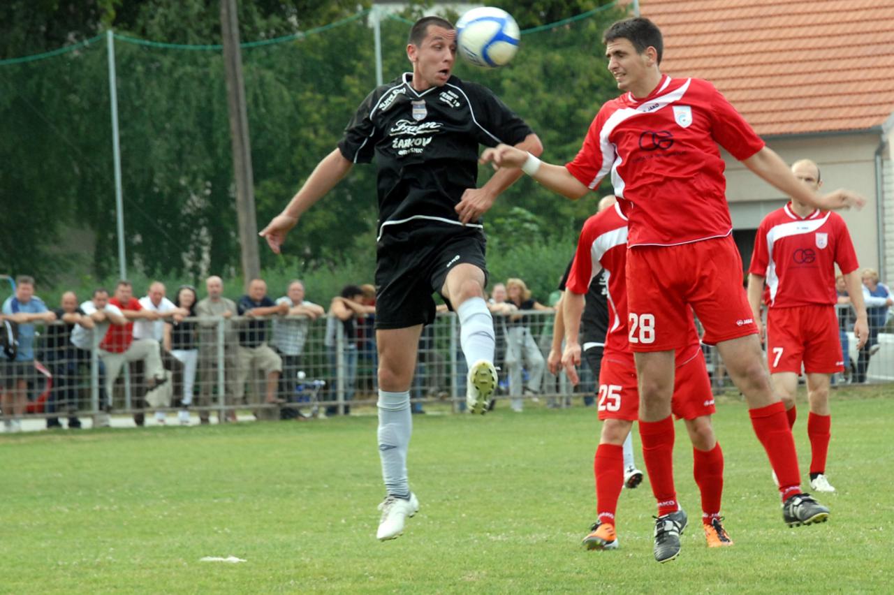 Humanitarna utakmica Hajduk Hercegovac - Cibalia Vinkovci (1)