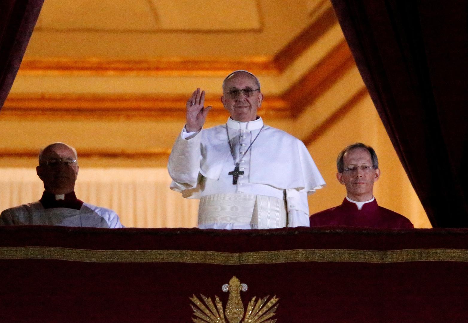 FILE PHOTO: Newly elected Pope Francis, Cardinal Jorge Mario Bergoglio of Argentina appears on the balcony of St. Peter's Basilica after being elected by the conclave of cardinals, at the Vatican, March 13, 2013. White smoke rose from the Sistine Chapel chimney and the bells of St. Peter's Basilica rang out on Wednesday, signalling that Roman Catholic cardinals had elected a pope to succeed Benedict XVI. REUTERS/Tony Gentile/File Photo SEARCH "10TH ANNIVERSARY POPE FRANCIS' PAPACY" FOR THE PHOTOS Photo: TONY GENTILE/REUTERS