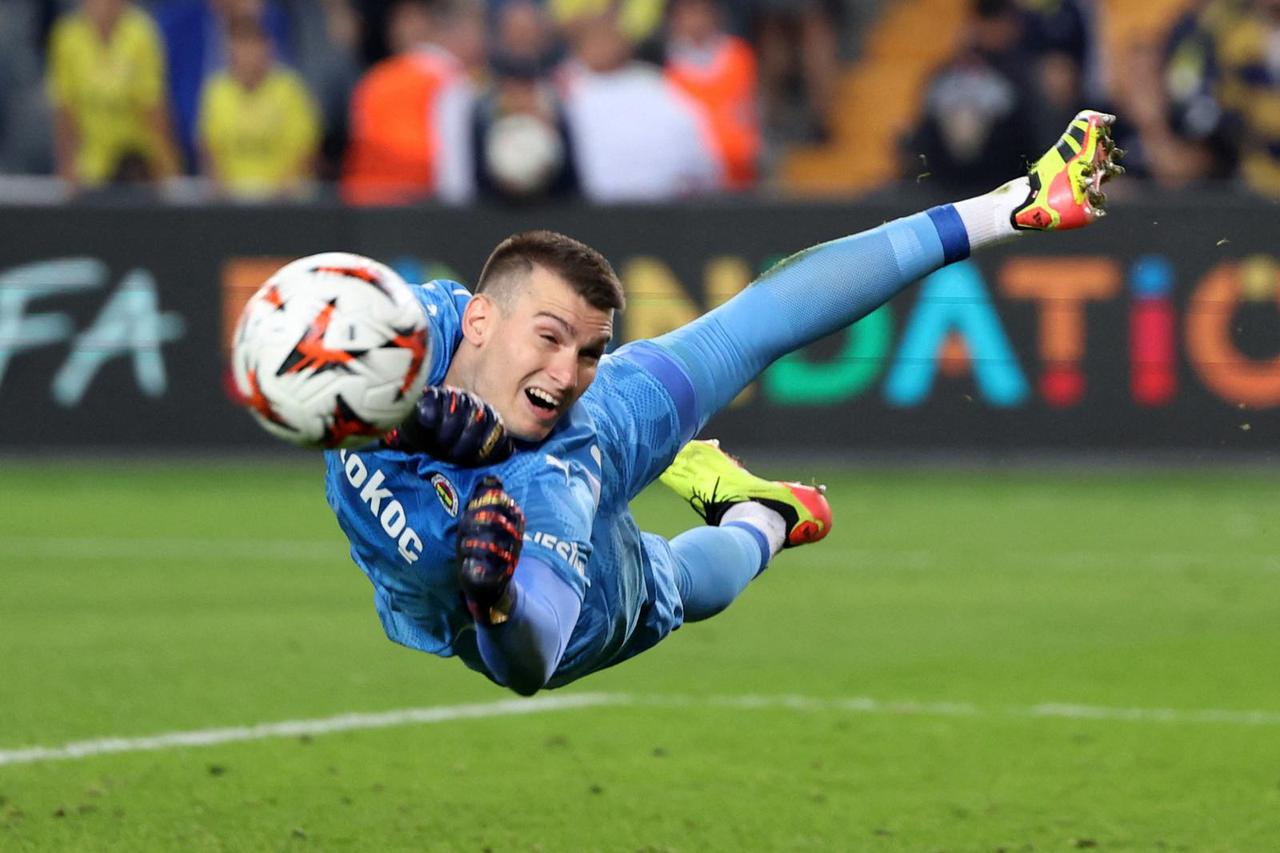 Europa League - Fenerbahce v Union Saint-Gilloise