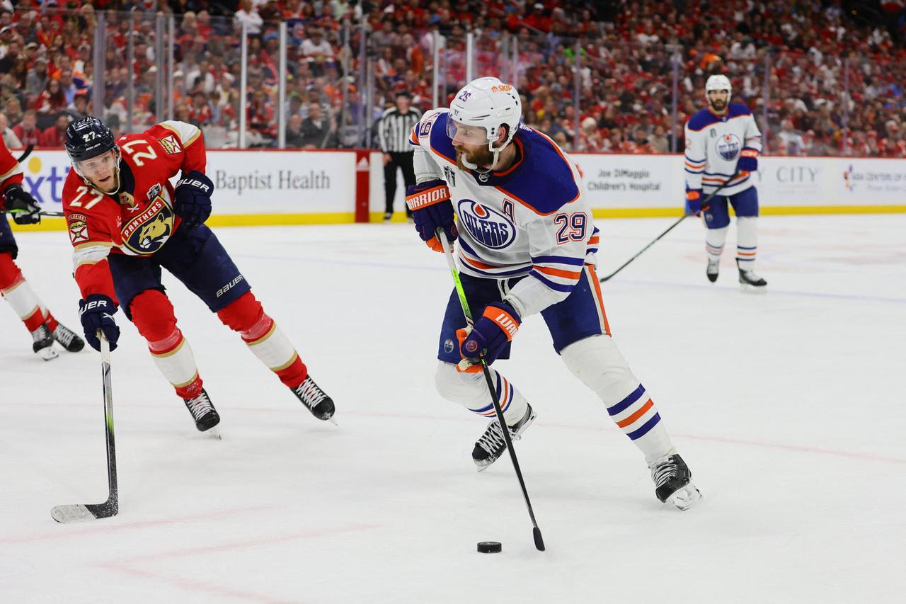 NHL: Stanley Cup Final-Edmonton Oilers at Florida Panthers