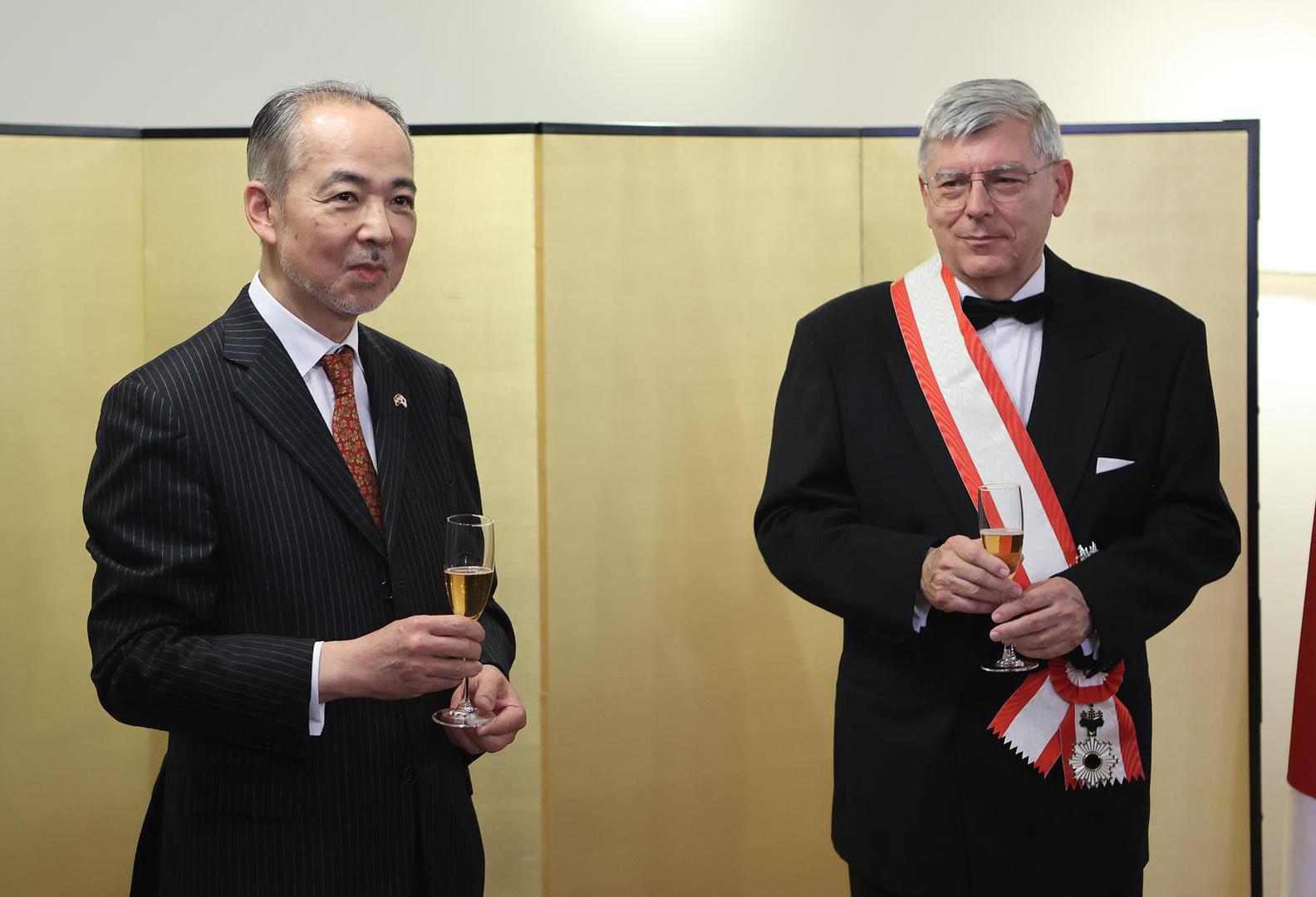 17.04.2023., Zagreb - Potpredsjednik Hrvatskoga sabora akademik Zeljko Reiner prima "Odlicje Reda izlazeceg sunca prve klase s lentom" u rezidenciji japanskog veleposlanika. Photo: Marko Prpic/PIXSELL