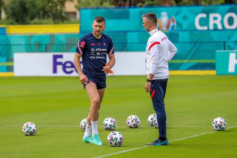 Trening hrvatske nogometne reprezentacije u Rovinju