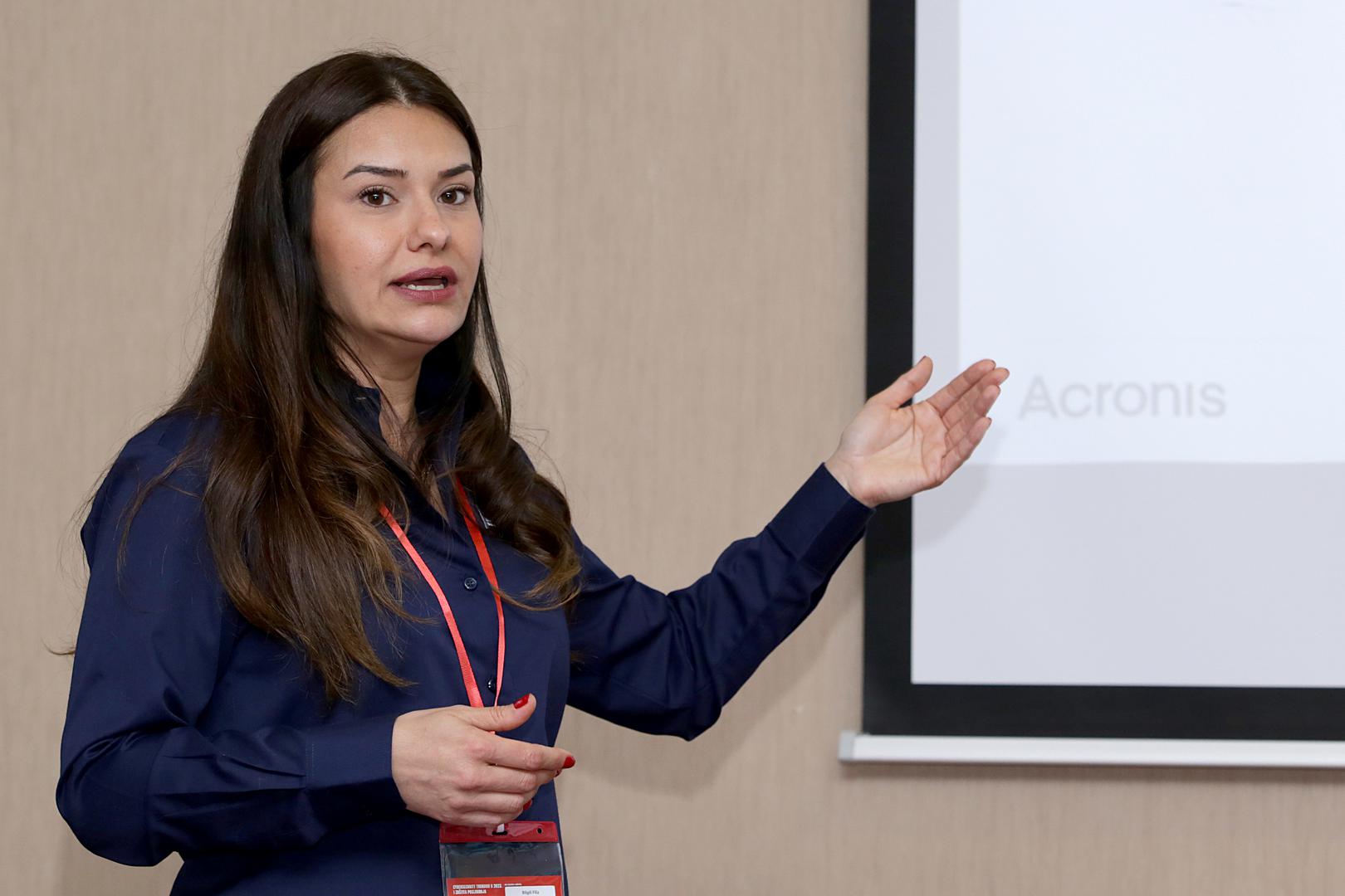 Filiz Kayaciklioglu Bilgili, Acronis