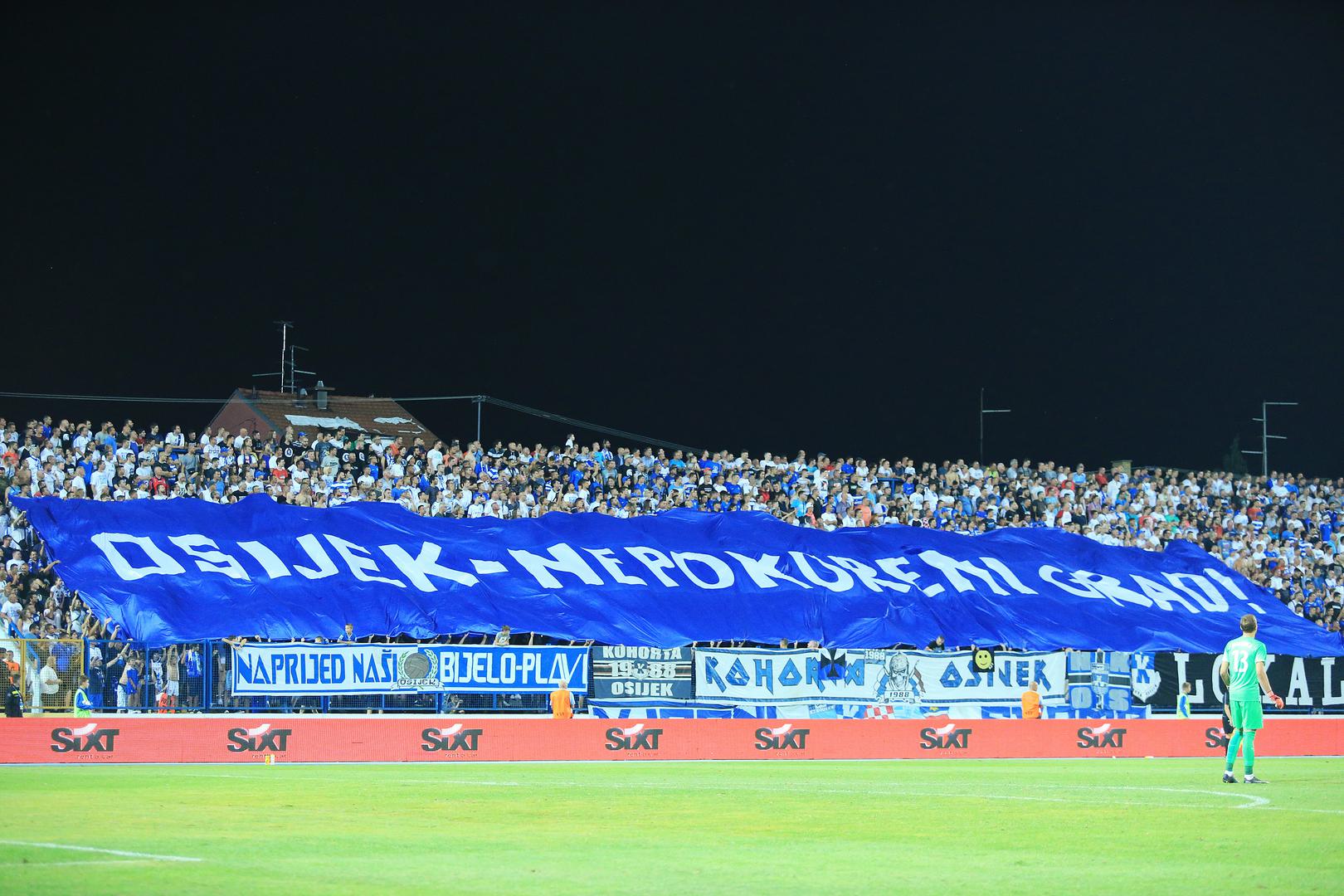 Nogometaši Osijeka u 4. pretkolu Europske lige izgubili su kod kuće od Austrije s 2:1.