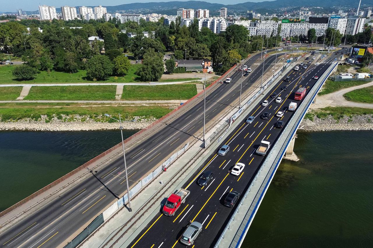 
Zagreb: Pogled iz zraka na novu regulaciju prometa na Jadranskom mostu