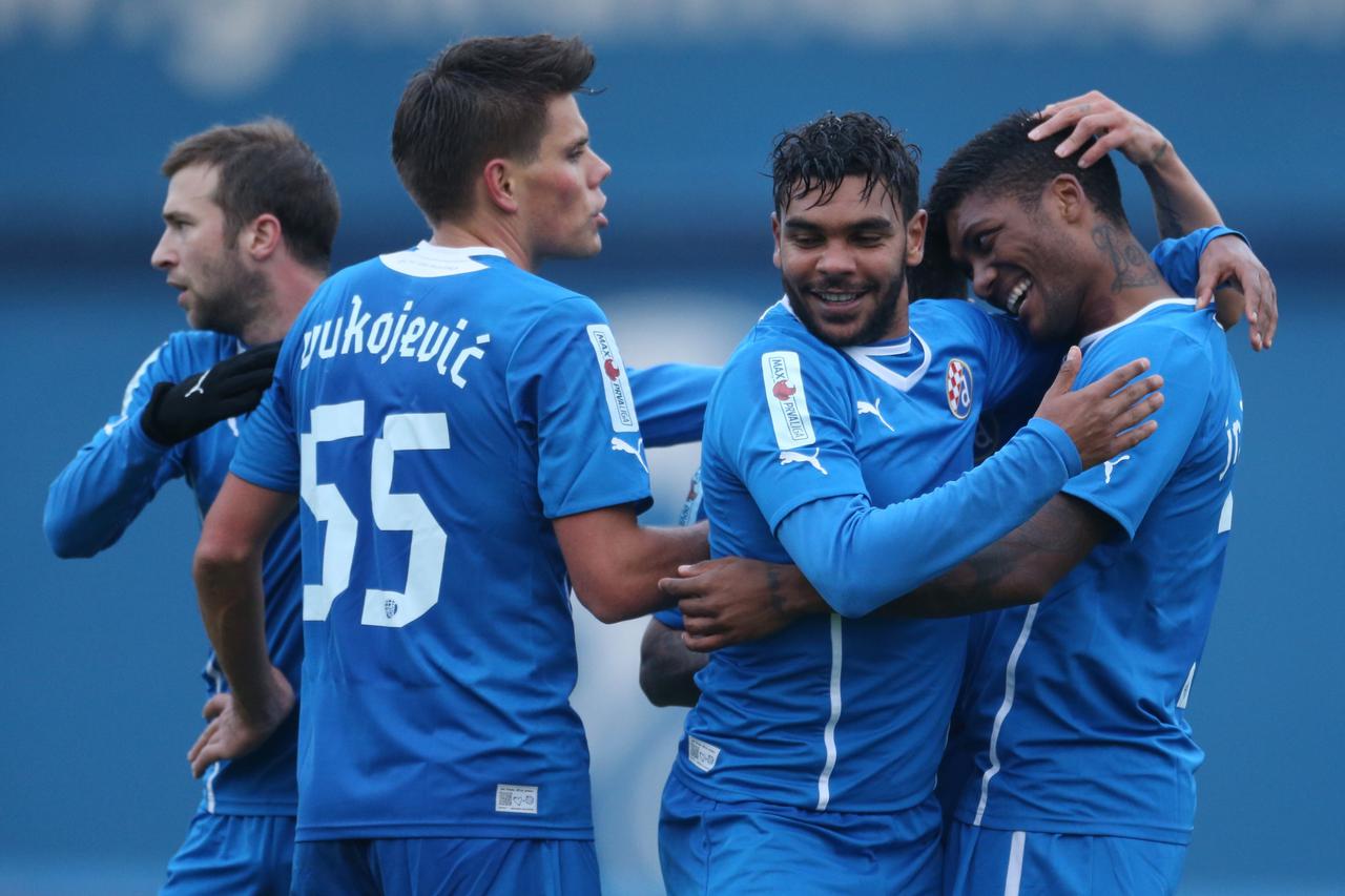 26.10.2014., stadion u Maksimiru, Zagreb - MAXtv 1. HNL, 13. kolo, GNK Dinamo - NK Osijek. Ognjen Vukojevic, El Arabi Soudani.  Photo: Marko Lukunic/PIXSELL