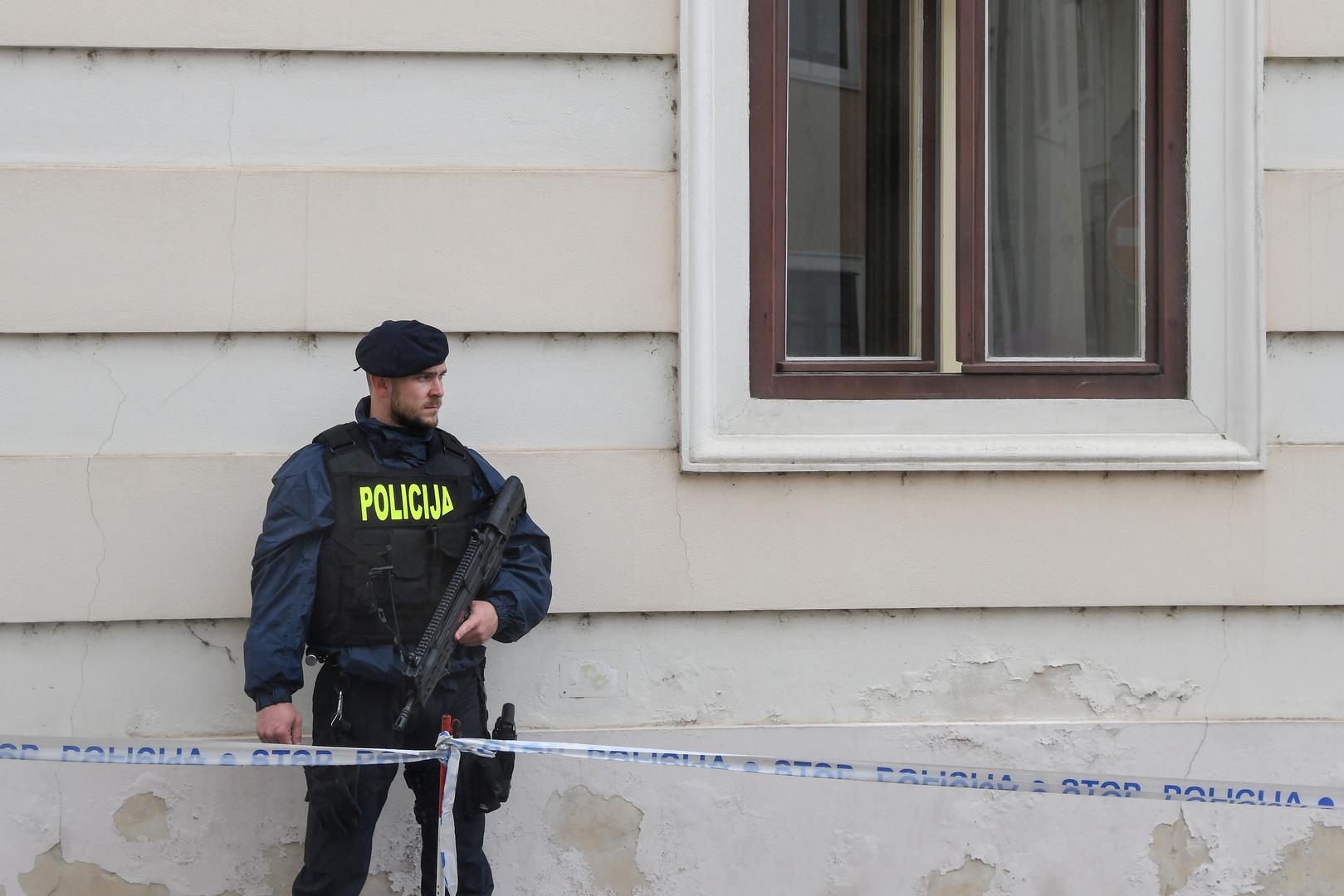 12.05.2023., Zagreb - Interventna policija ispred zgrade Vlade RH na Markovom trgu zbog prijetnji premijeru Andreju Plenkovicu i drugim clanovima Vlade. Photo: Josip Regovic/PIXSELL