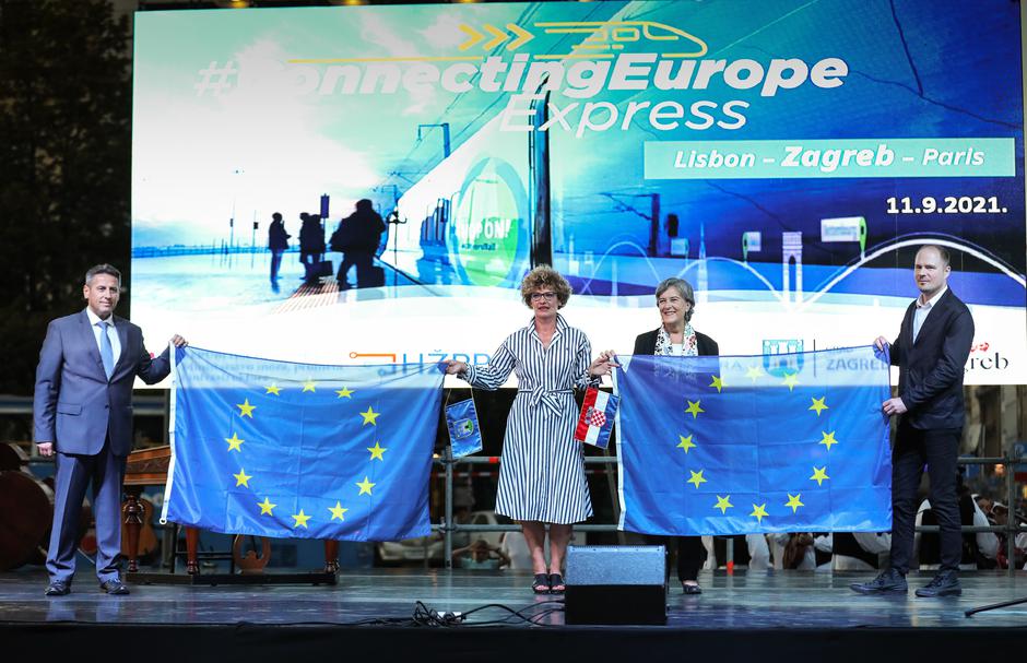 Vlak Europe Express stigao u Zagreb