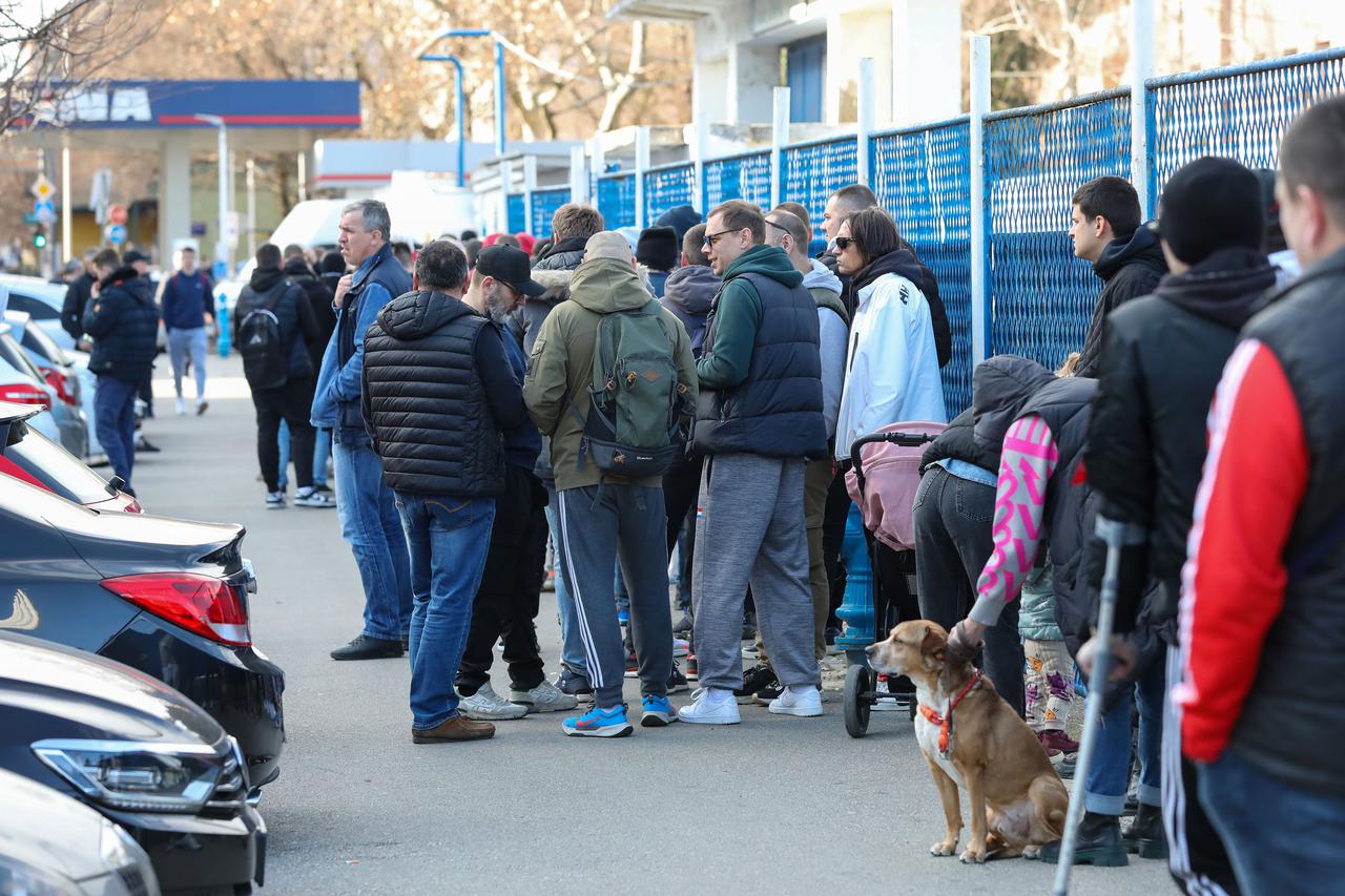 Zagreb: Počela prodaja ulaznica za nogometnu utakmicu Dinama i Lokomotive