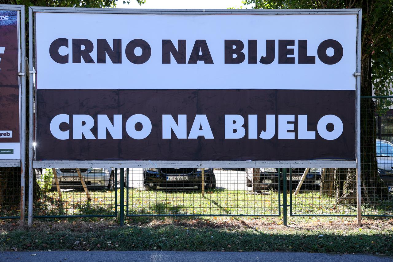 Zagreb: Plakat "Crno na bijelo" kojim Mario Radić najavljuje osnivanje nove stranke