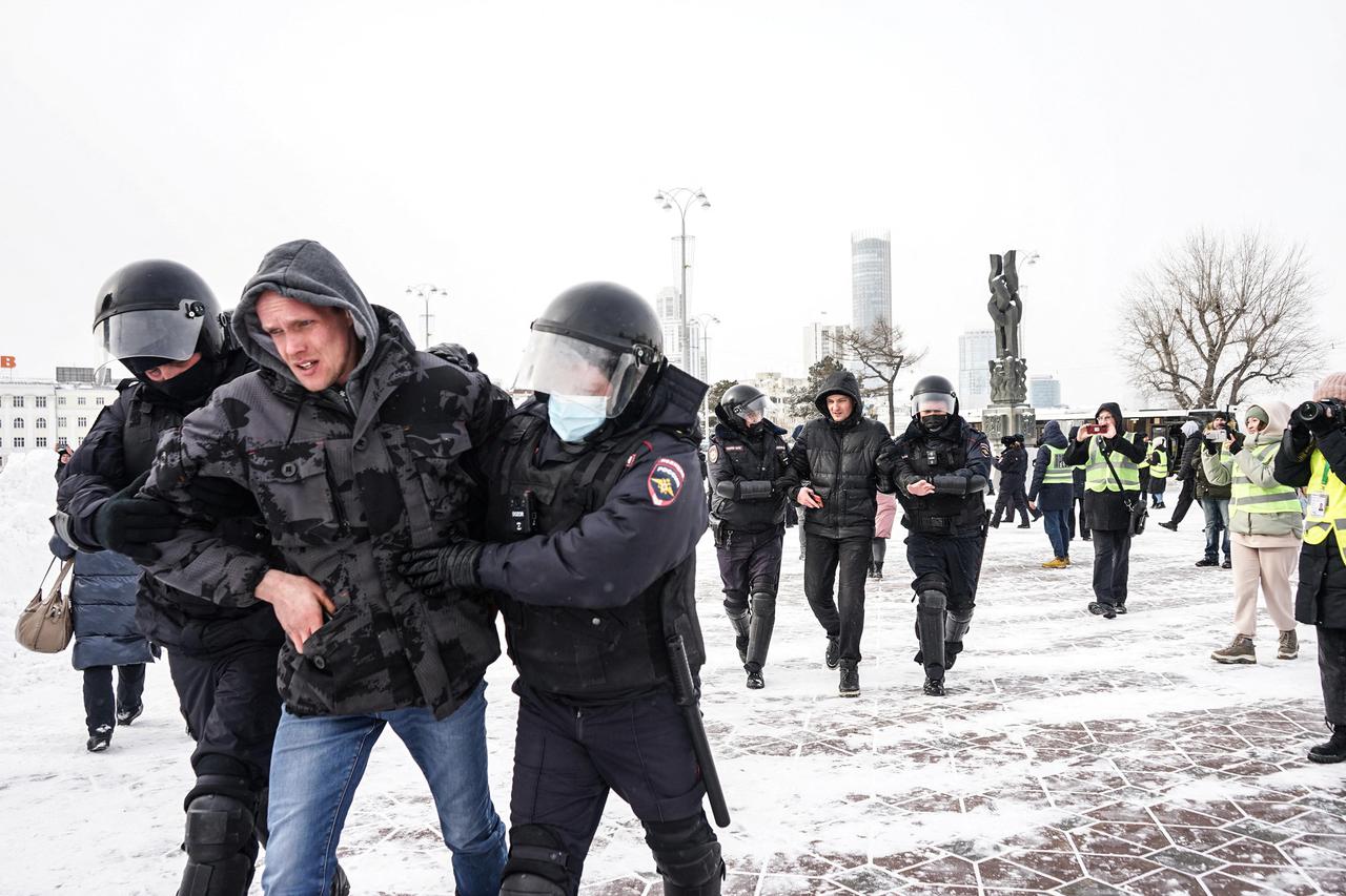 Anti-war protest, following Russia's invasion of Ukraine,