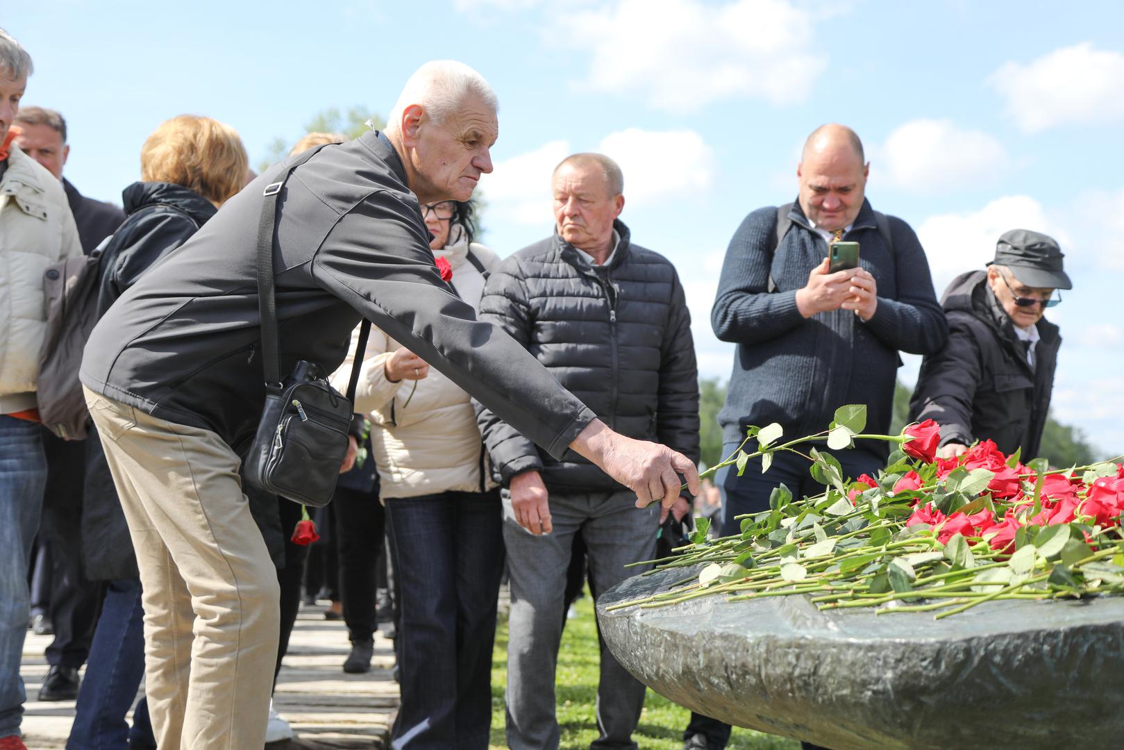 21.04.2024., Jasenovac - Povodom dana sjecanja na zrtve ustaskog logora u Jasenovcu odrzana je komemoracija te kolona sjecanja. Photo: Luka Batelic/PIXSELL