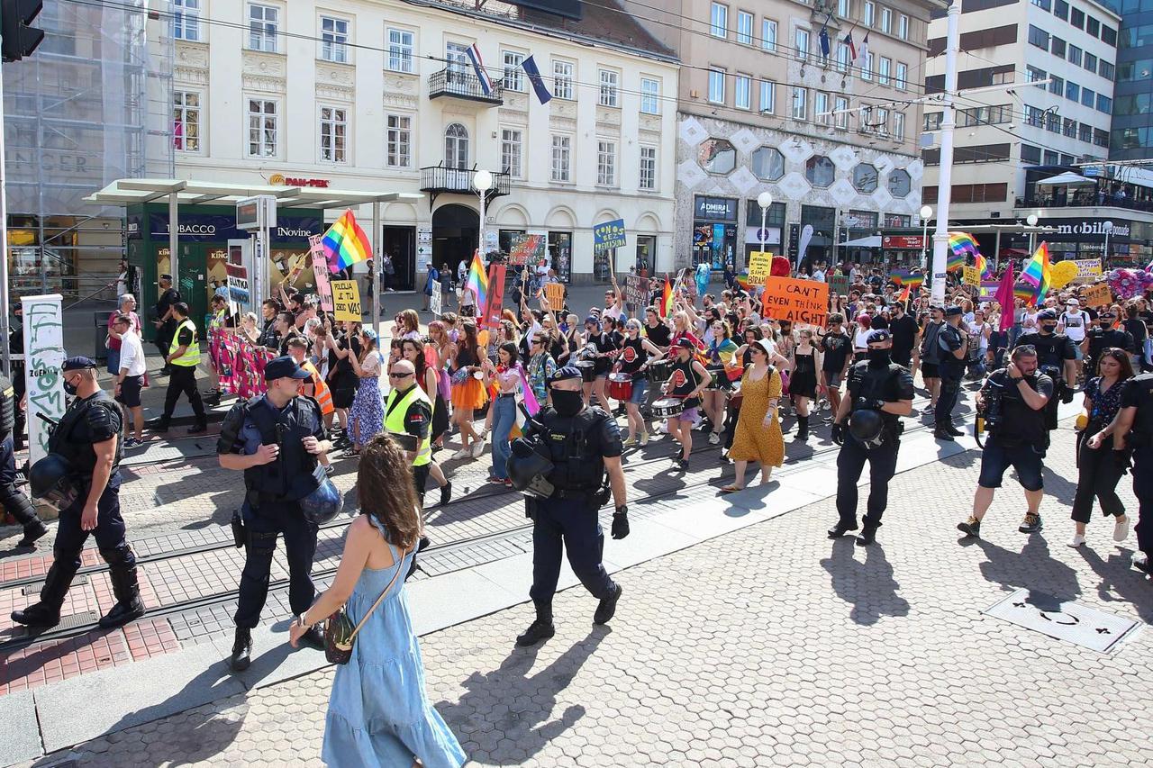 Zagreb: Povorka ponosa pod sloganom "Prajd zauvijek"