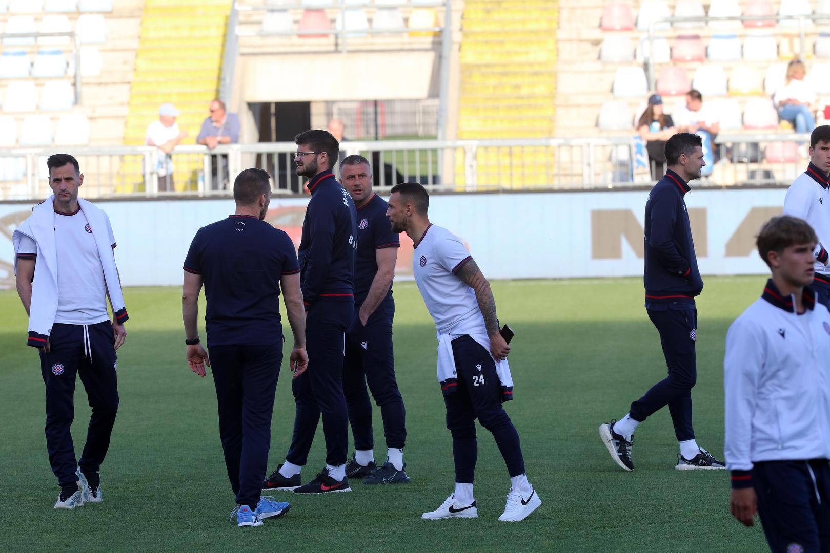 07.04.2024., Rijeka - Stadion Rujevica, Nogometasi Rijeke i Hajduka na terenu uoci utakmice. Photo: Goran Kovacic/PIXSELL