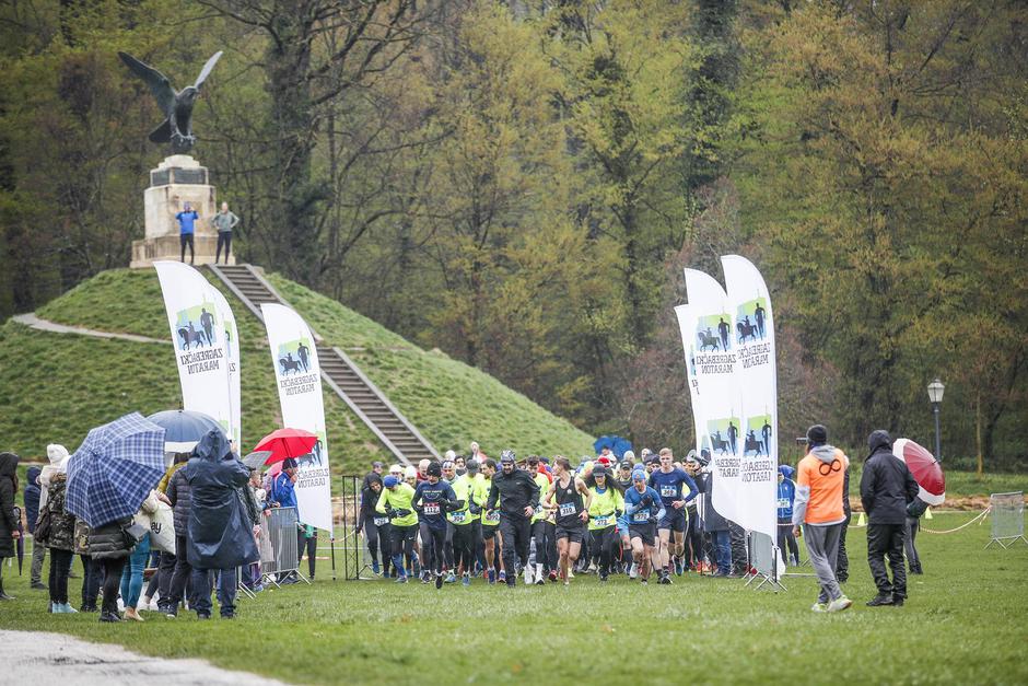 Zagreb: Održano osmo izdanje "Maksimirskog Minus Zwei cenera"