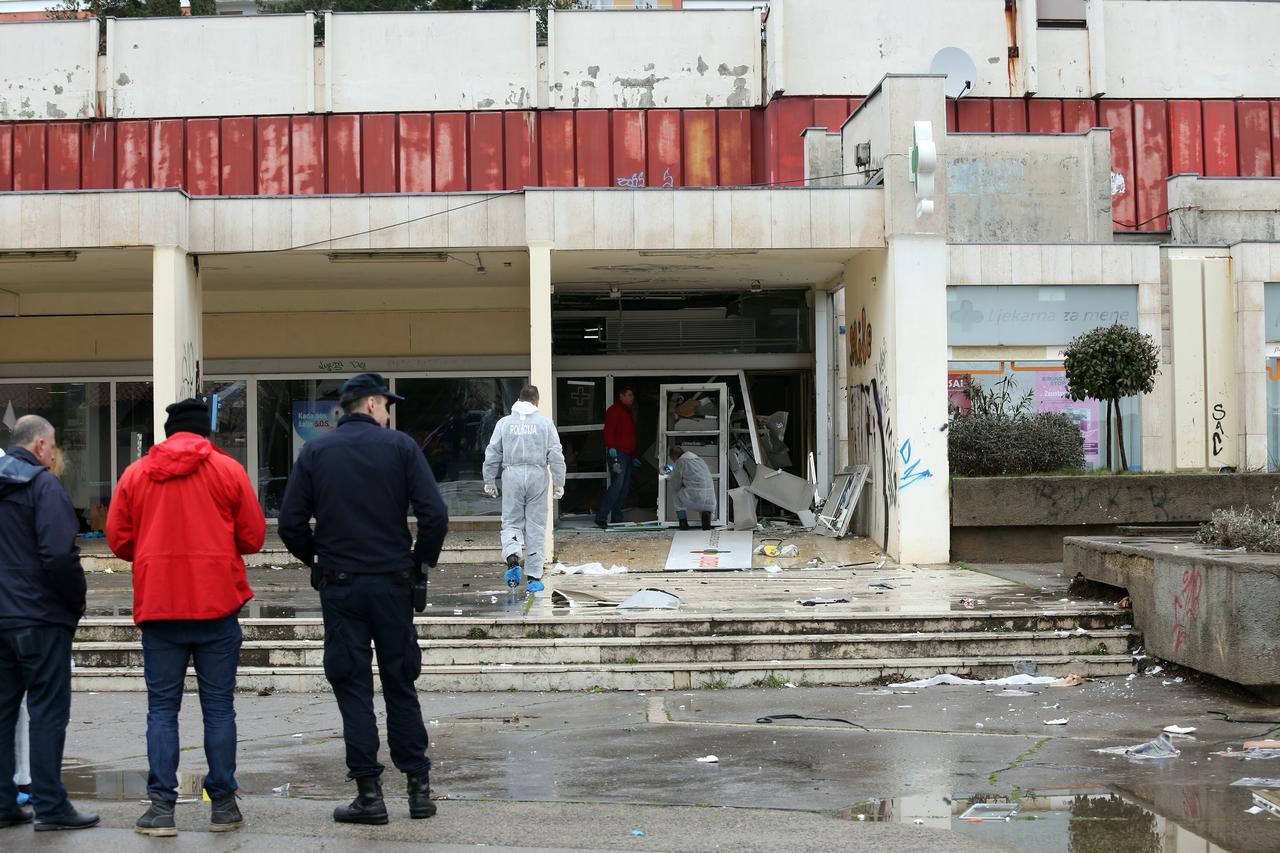 U Rijeci je raznesen bankomat