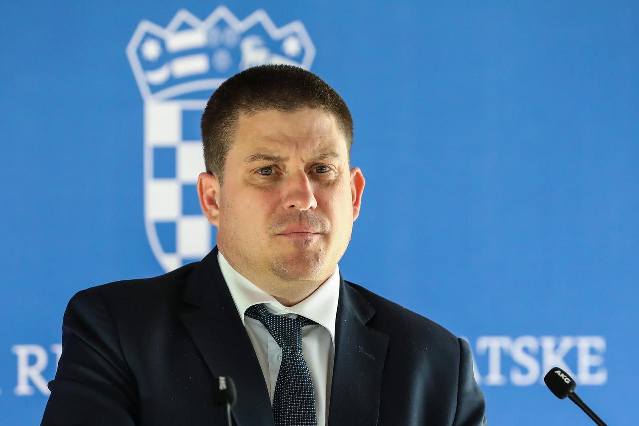 Zagreb: Ministar Butković dao izjavu nakon sjednice Vlade