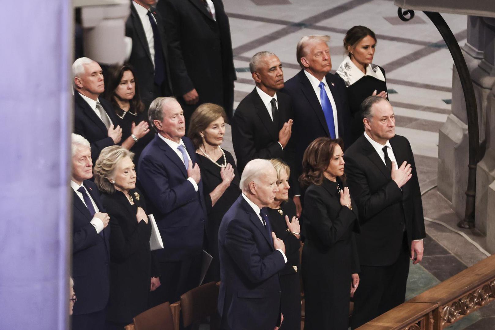 Bivši američki predsjednik Jimmy Carter, koji se morao nositi s lošim stanjem u gospodarstvu i talačkom krizom i koji je bio cijenjen zbog svojeg rada nakon što je napustio Bijelu kuću, bio je čovjek kojemu su poštenje i dobrota bili važniji od politike, istaknuto je u četvrtak na njegovu državnom ispraćaju u Washingtonu.