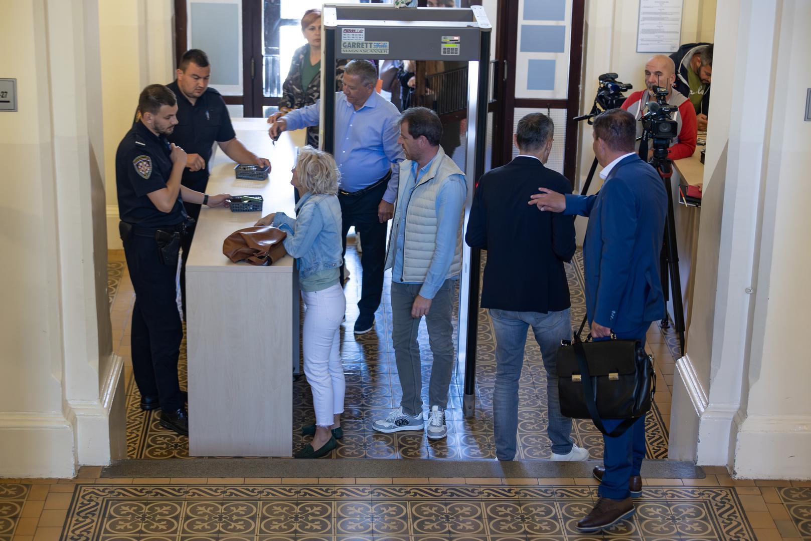 29.04.2024., Osijek - Na zupanijskom sudu u Osijeku nastavljeno sudjenje braci Mamic i ostalima za izvlacenje novca iz GNK Dinamo. Photo: Davor Javorovic/PIXSELL