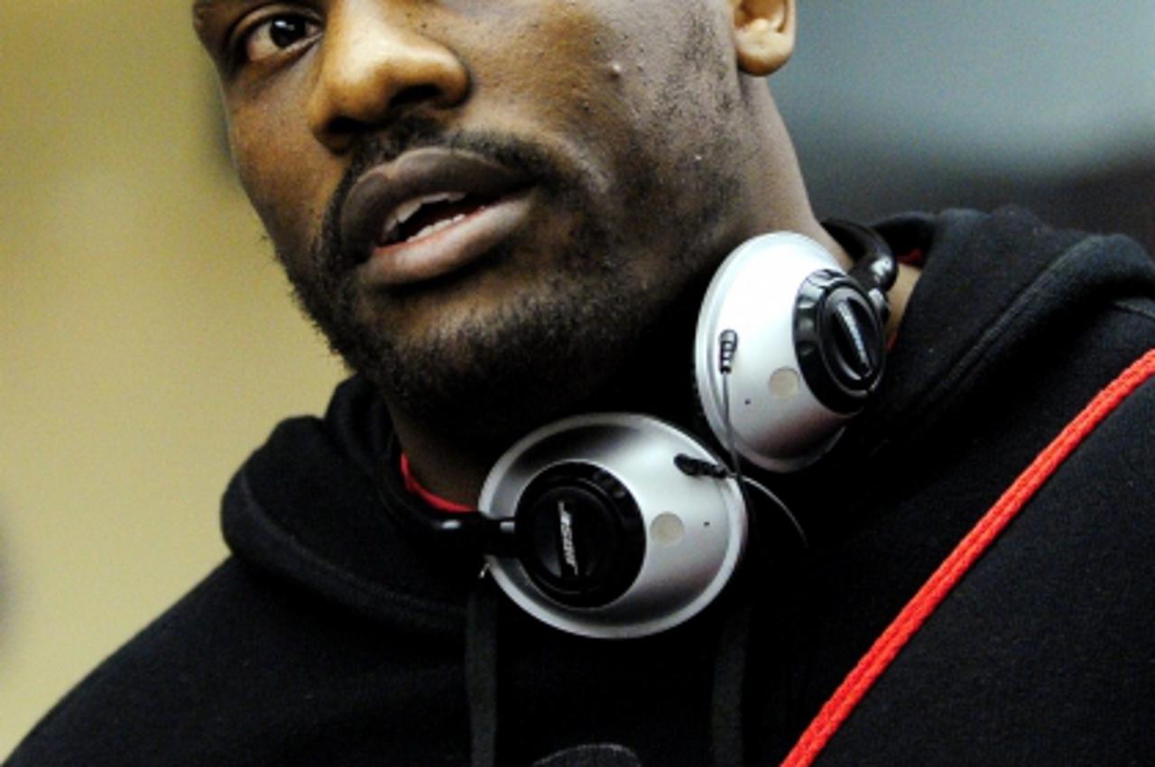 'British professional heavyweight boxer Dereck Chisora arrives at the Helsinki International Airport on November 29, 2011. Former British heavyweight champion Chisora and Finnish Robert Helenius, the 