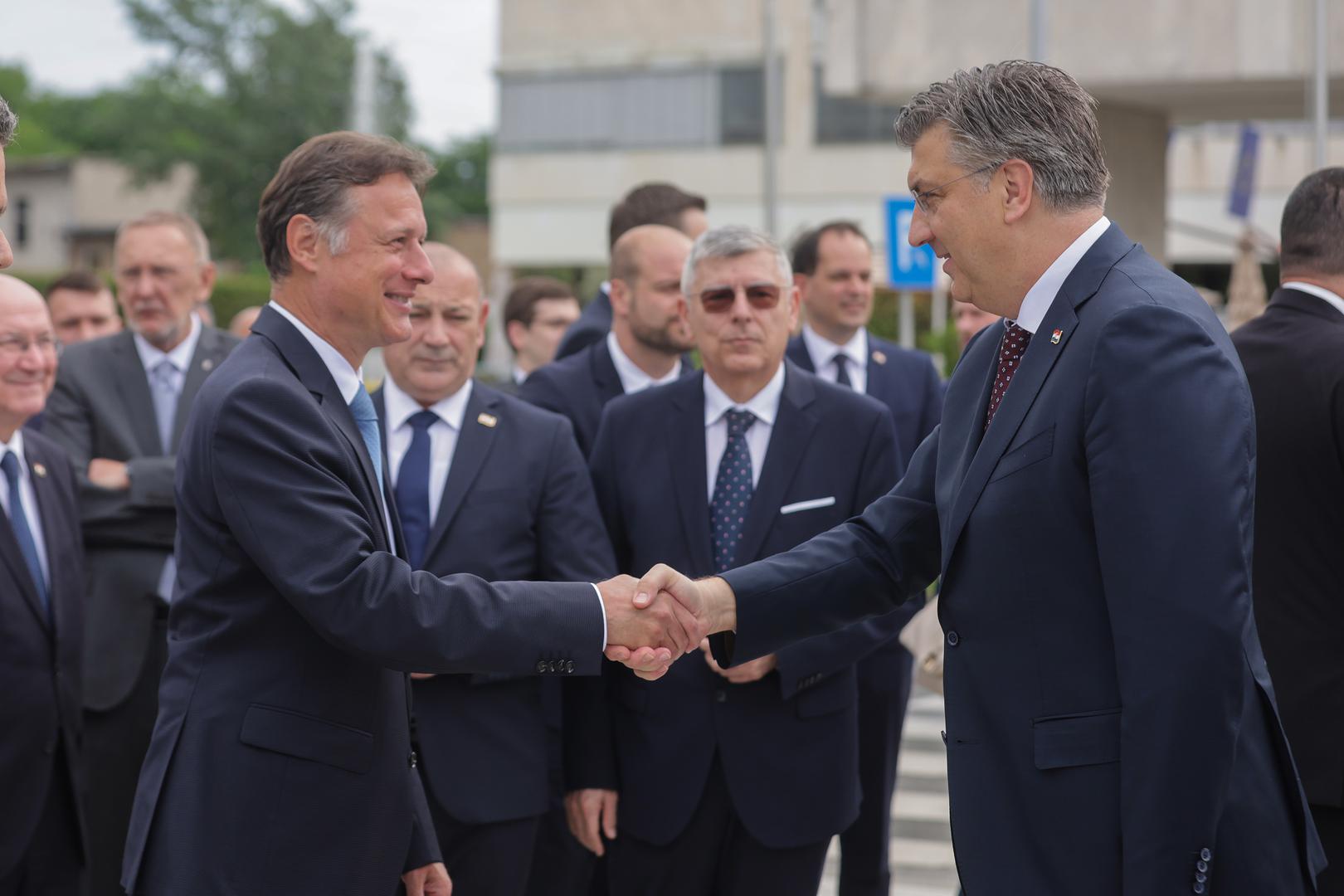 30.05.2023., Zagreb - Povodom obiljezavanja Dana drzavnosti Hrvatske, predsjednik Hrvatskog sabora Gordan Jandrokovic i premijer Andrej Plenkovic polozili su vijence i svijece na spomenik domovini. Photo: Luka Stanzl/PIXSELL