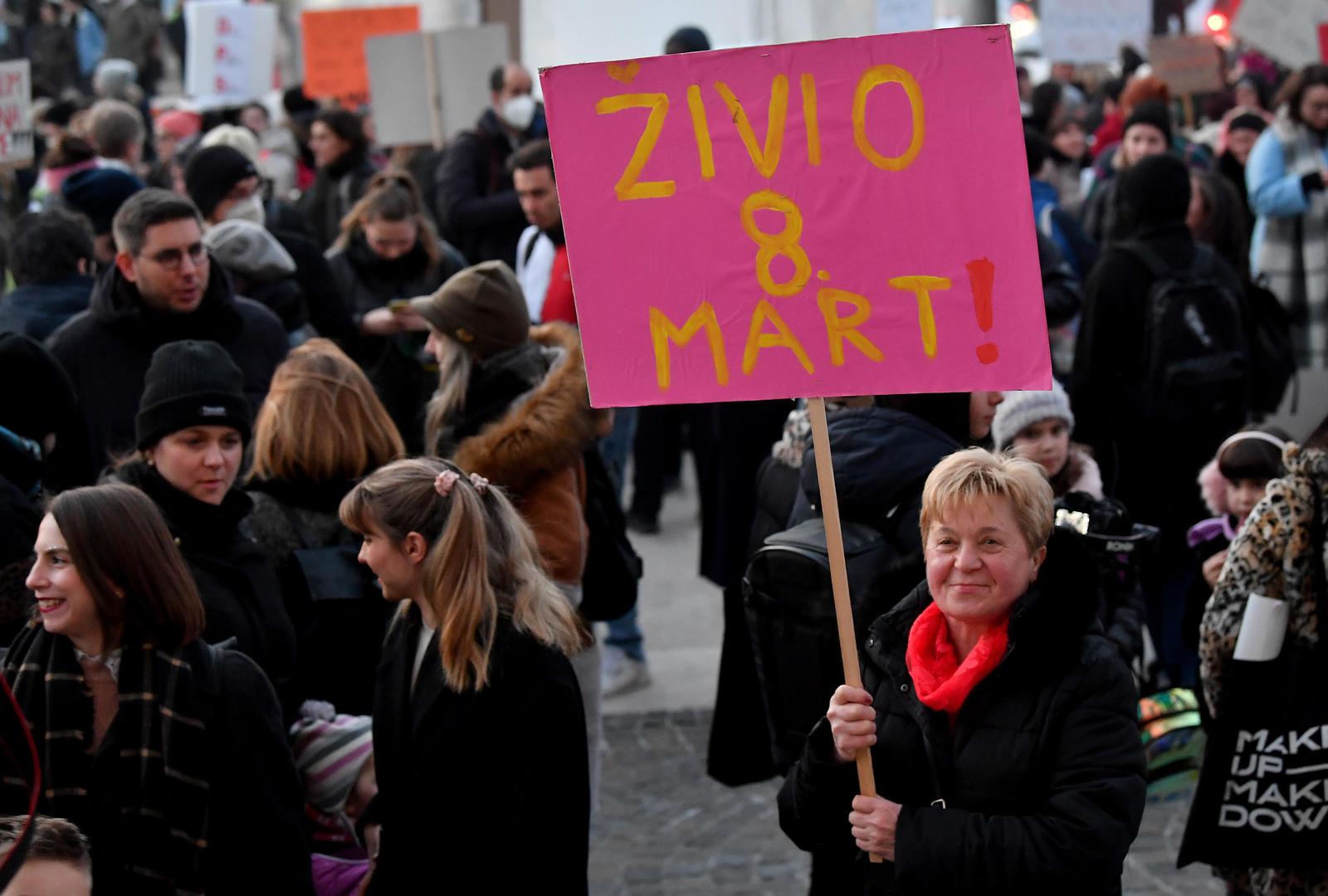 08.03.2022., Zagreb - Na Trgu zrtava fasizma odrzan prosvjedni mars pod parolom Danas mars, sutra strajk. Photo: Marko Lukunic/PIXSELL