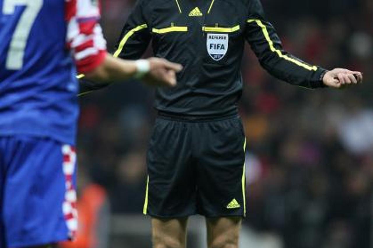 Felix Brych (1)