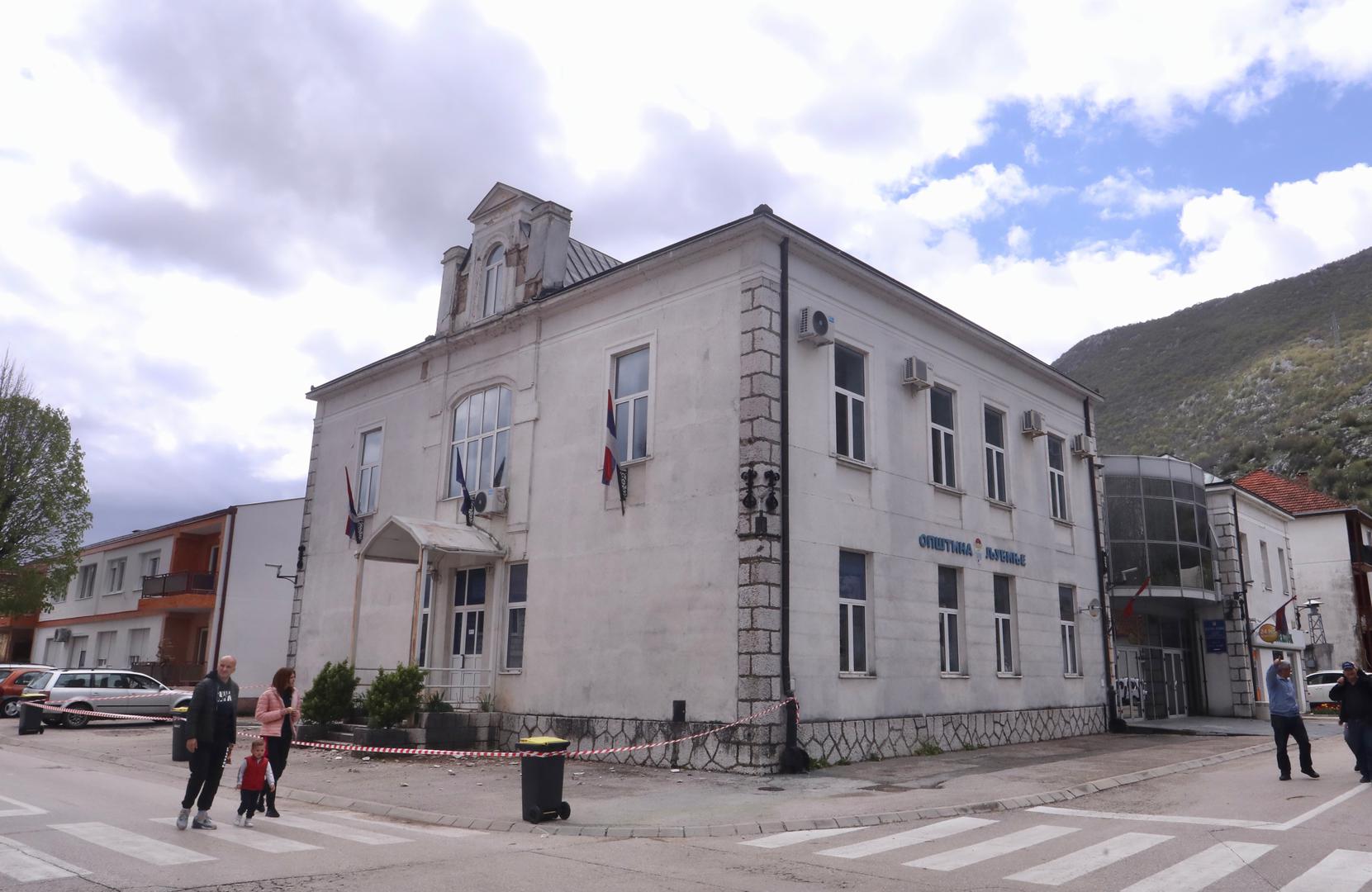 23.04.2022., Ljubinje, Bosna i Hercegovina  - Epicentar potresa u Ljubinju nedaleko od Stoca gdje je najvise stradala zgrada opcine. Photo: Ivo Cagalj/PIXSELL