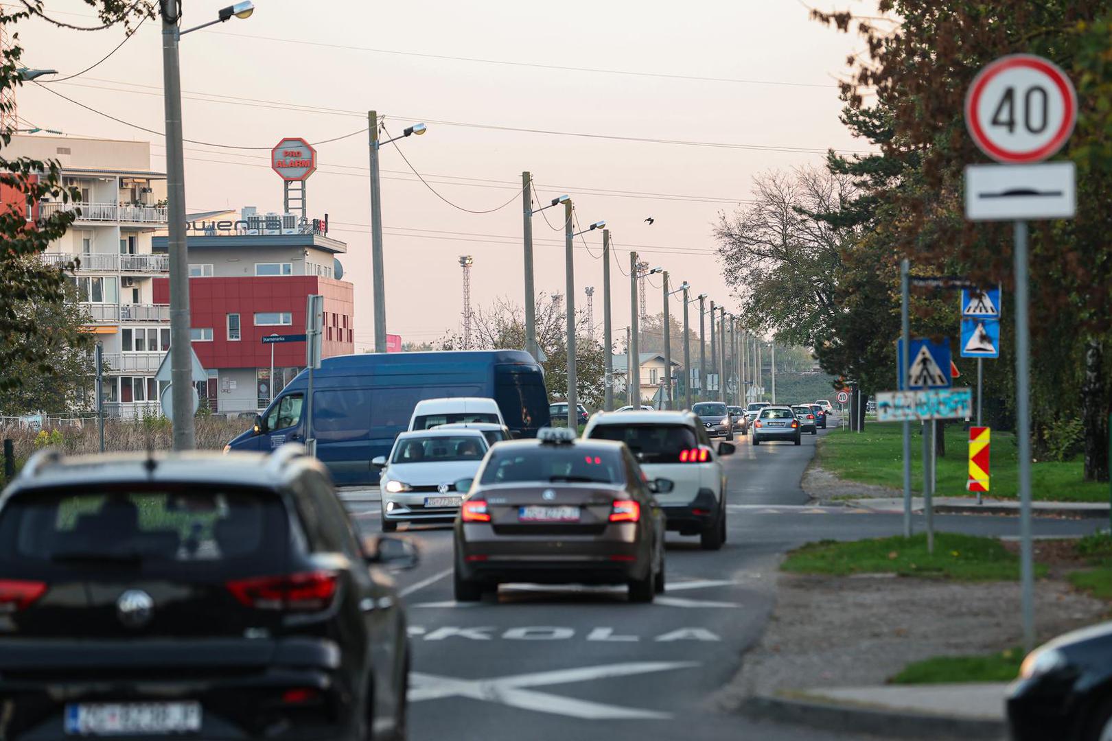 22.10.2024., Zagreb - Reportaza o prosirenju Sarajevske ulice u kojoj ce nakon radova voziti tramvaji i biti ce spojena sa Zagrebackom obilaznicom. Photo: Luka stanzl/PIXSELL