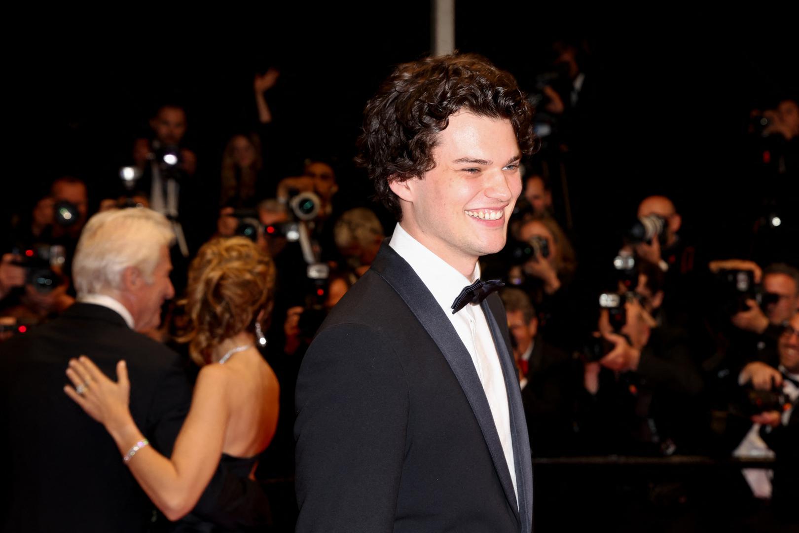 Homer James Jigme Gere - Descente des marches du film "Oh Canada" lors du 77ème Festival International du Film de Cannes, au Palais des Festivals à Cannes. Le 17 mai 2024 © Jacovides-Moreau / Bestimage People leaving the red carpet of the movie "Oh Canada" during the 77th Cannes International Film Festival at the Palais des Festivals in Cannes, France. On may 17th 2024 Photo: JACOVIDES-MOREAU / BESTIMAGE/BESTIMAGE