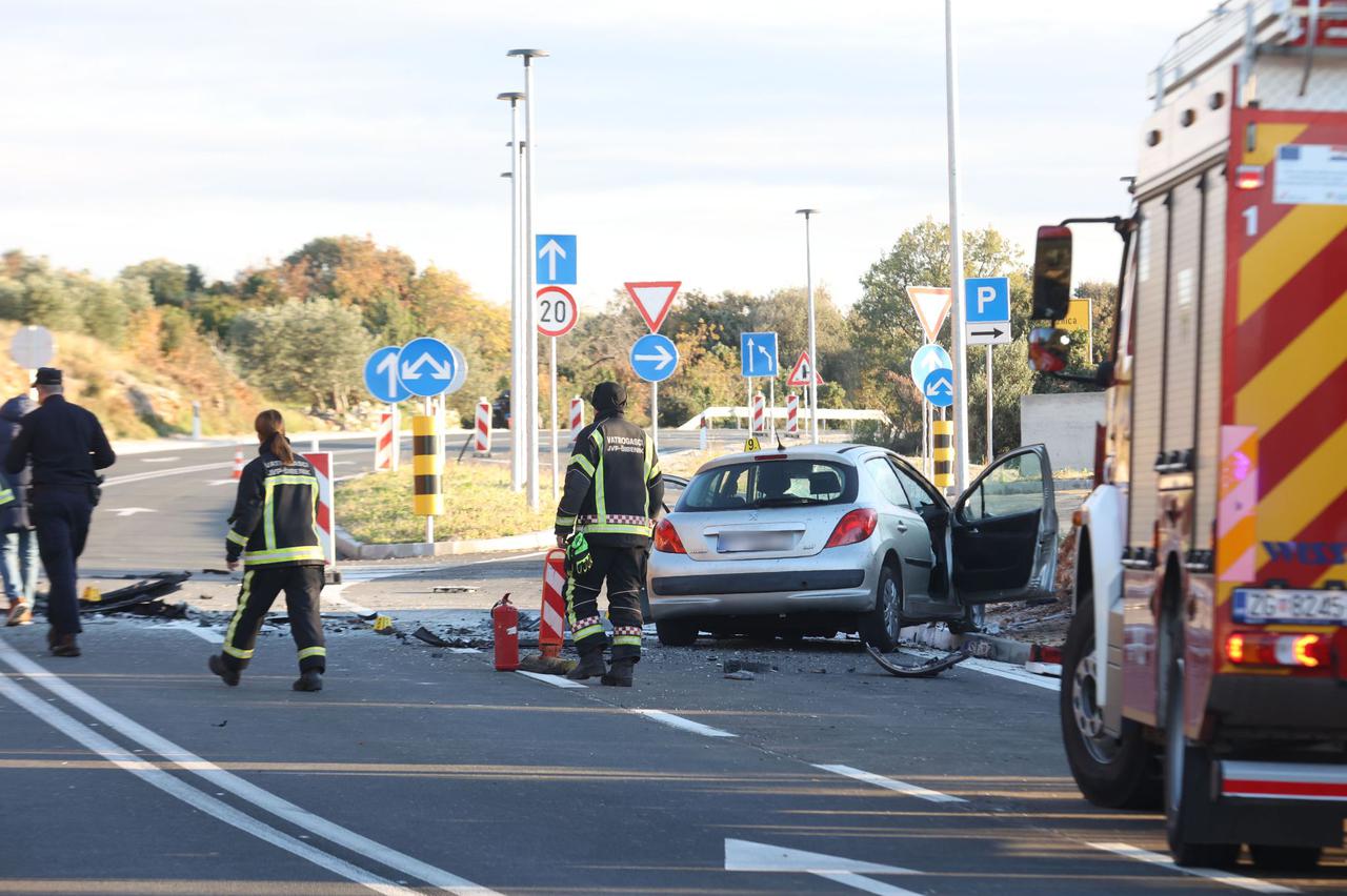 Primošten: U prometnoj nesreći smrtno stradale dvije osobe