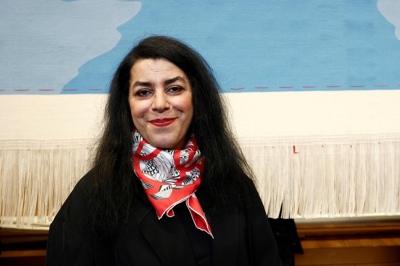 Unveiling of the Olympic tapestry by French-Iranian artist Marjane Satrapi