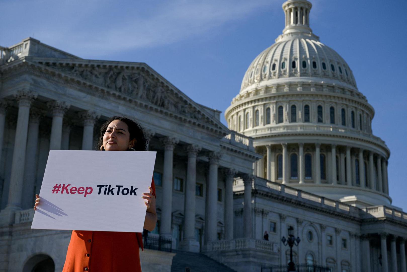 FILE PHOTO: Giovanna Gonzalez of Chicago demonstrates outside the U.S. Capitol following a press conference by TikTok creators to voice their opposition to the “Protecting Americans from Foreign Adversary Controlled Applications Act," pending crackdown legislation on TikTok in the House of Representatives, on Capitol Hill in Washington, U.S., March 12, 2024. REUTERS/Craig Hudson/File Photo Photo: CRAIG HUDSON/REUTERS