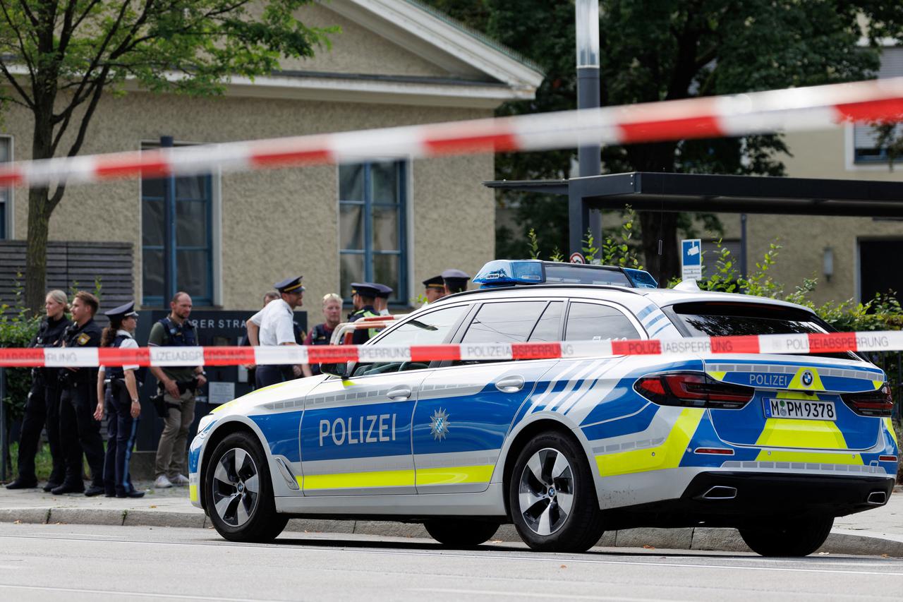 German police shoot suspect near Israeli consulate in Munich