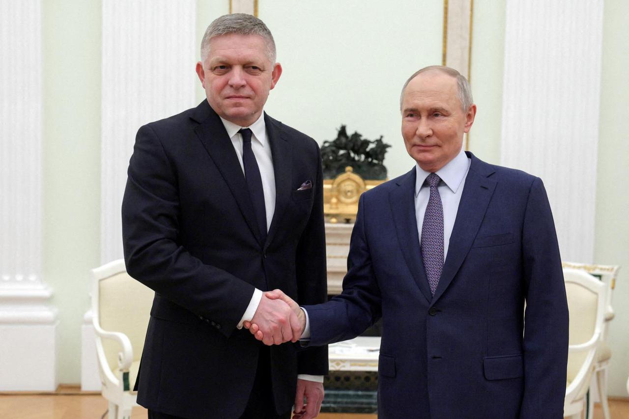 Russian President Putin meets Slovak Prime Minister Fico in Moscow