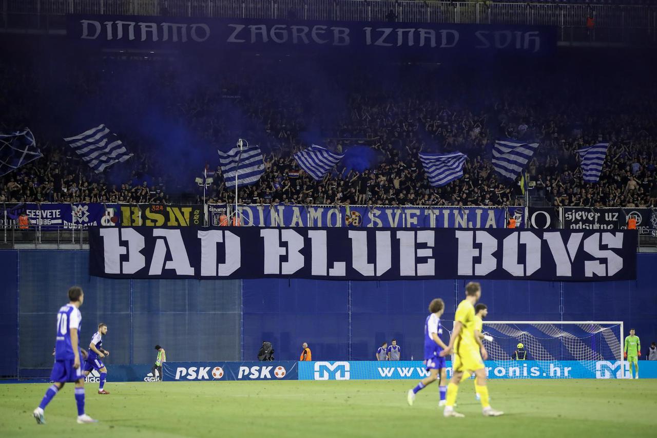 Atmosfera na stadionu Maksimir tijekom utakmice Dinama i Astane