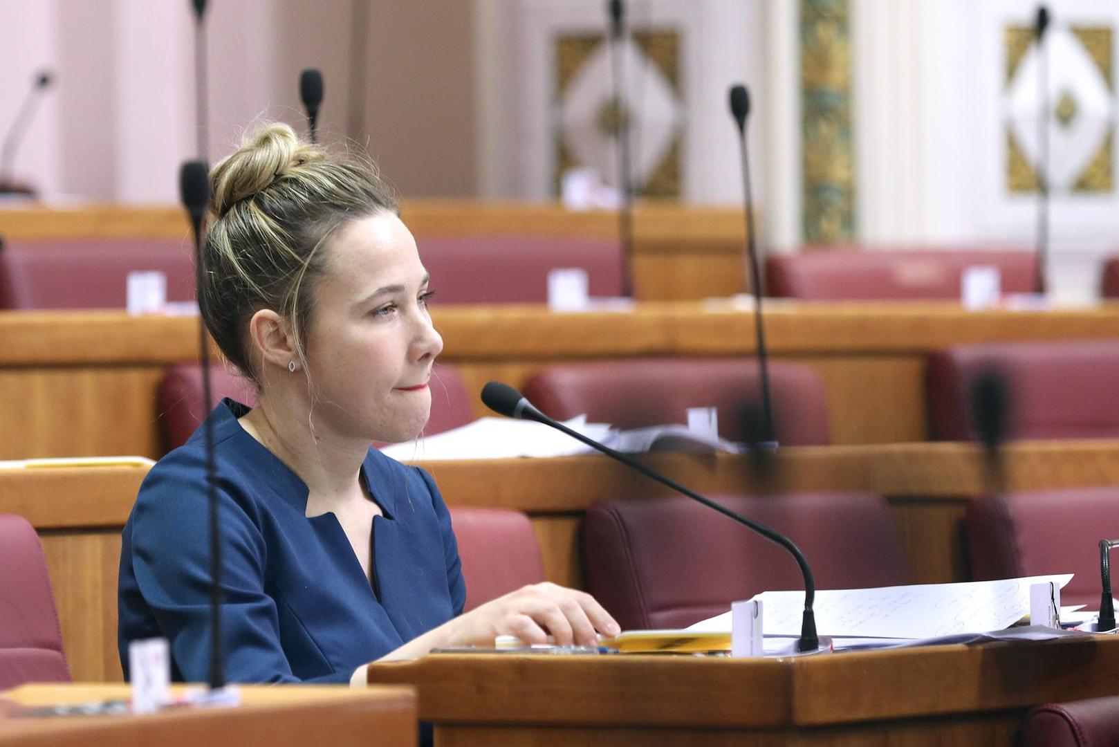 01.03.2023., Zagreb - Pocetak danasnje sjednice Sabora obiljezila je rasprava zastupnice Marije Selak Raspudic i predsjednika Gordana Jandrokovica. Photo: Patrik Macek/PIXSELL