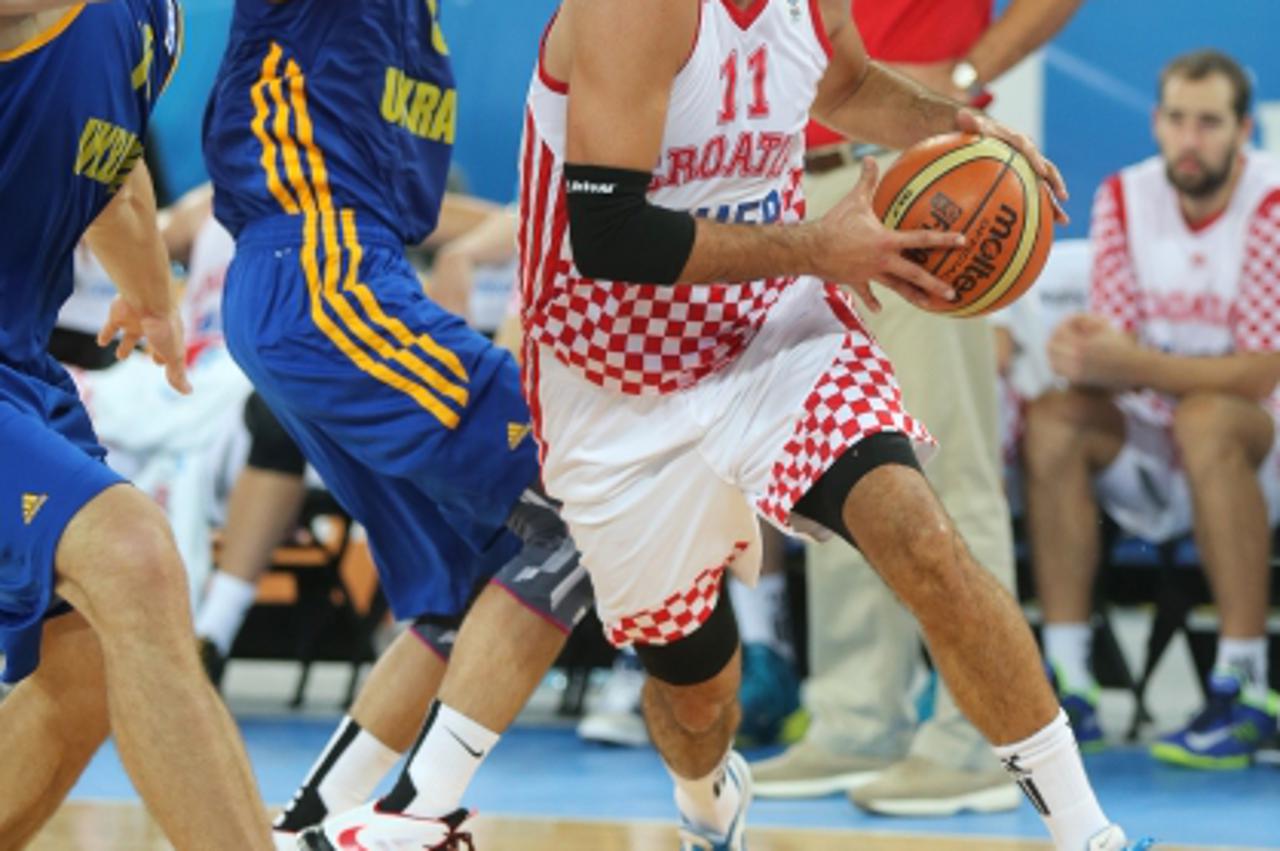 '19.09.2013., Arena Stozice, Ljubljana, Slovenija - Europsko prvenstvo u kosarci Eurobasket Slovenija 2013., cetvrtfinale, Hrvatska - Ukrajina. Krunoslav Simon.  Photo: Igor Kralj/PIXSELL'