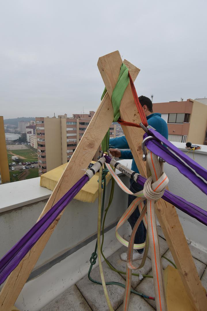 Udruge Slackline Zagreb i Unity TWG organizirali su događaj Pula Urban Highline Meeting.