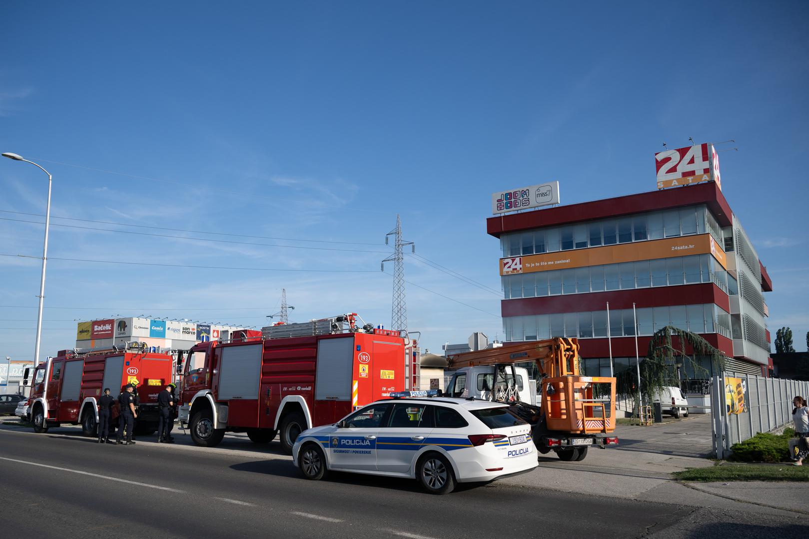 Kako je izgledala njihova intervencija, pogledajte na fotografijama u nastavku. 