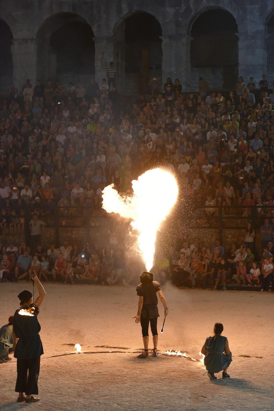 Pulska arena, gladijatori