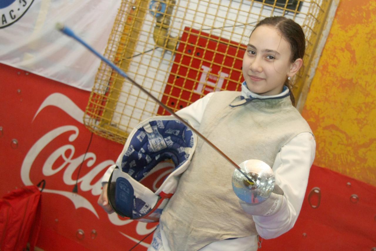 '08.05.2011. Karlovac - Anamarija Banjac najbolja je floretasica macevalackog kluba karlovac. Doprvakinja je Hrvatske i treca floretasica Europe u kategoriji djevojcica do 12 godina. Photo: Kristina S